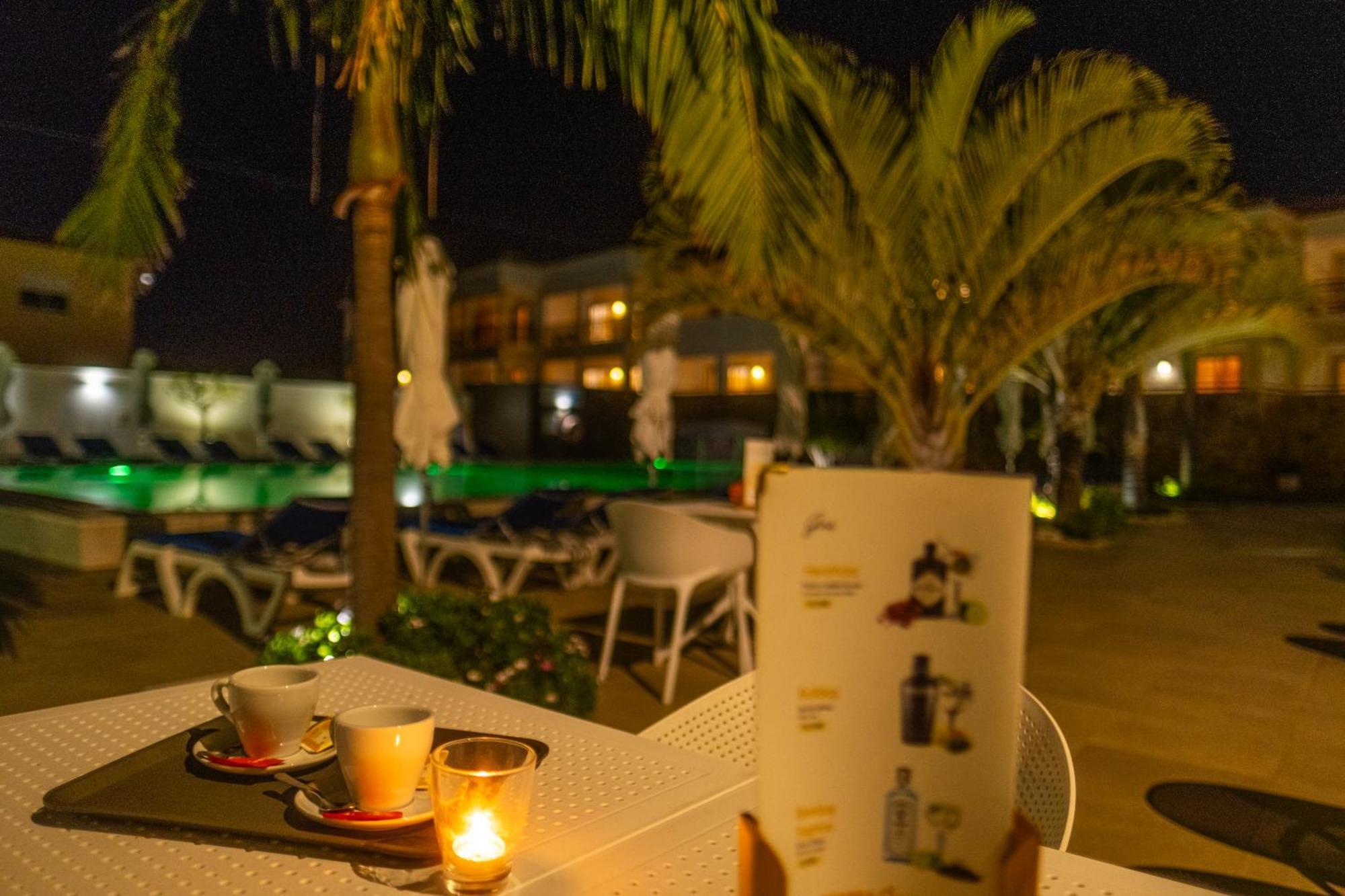 Apartamentos Turisticos Novochoro Albufeira Bagian luar foto